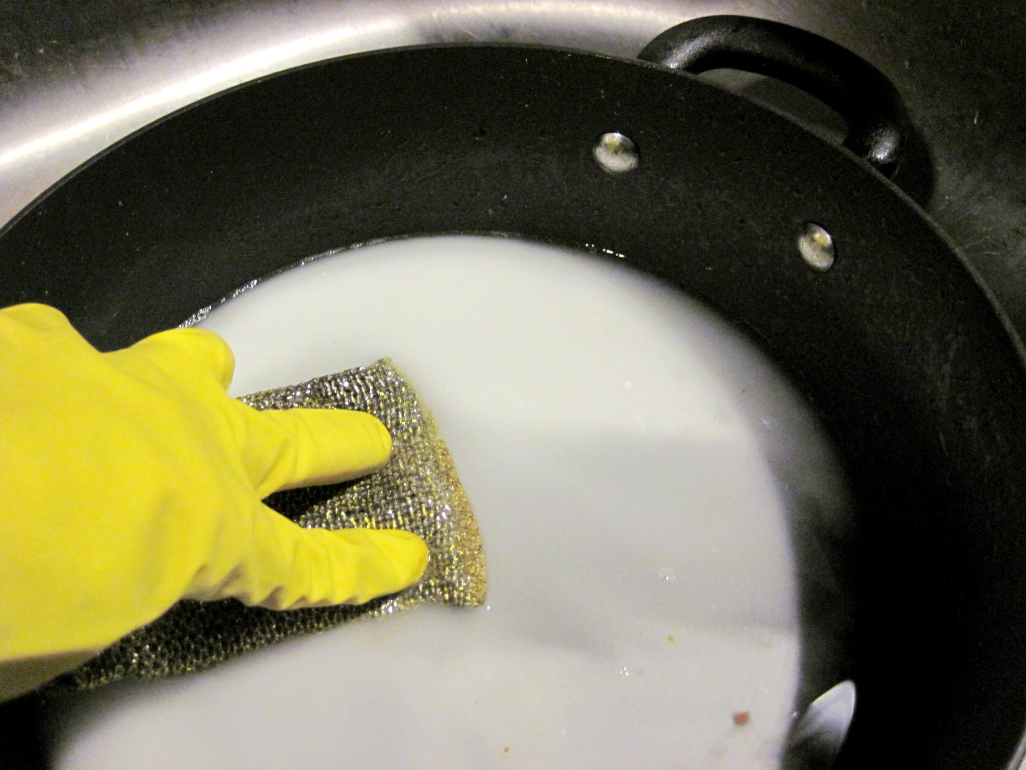 Как мыть посуду правильно
