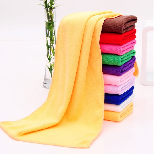 Современные цветные полотенца для дома