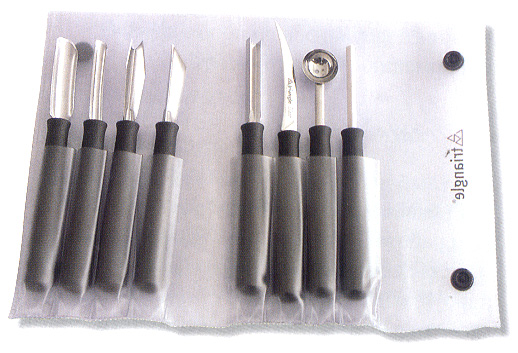 Наборы и ножи для карвинга